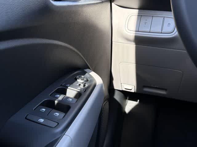 Thumbnail: 2026 Hyundai Venue - 14