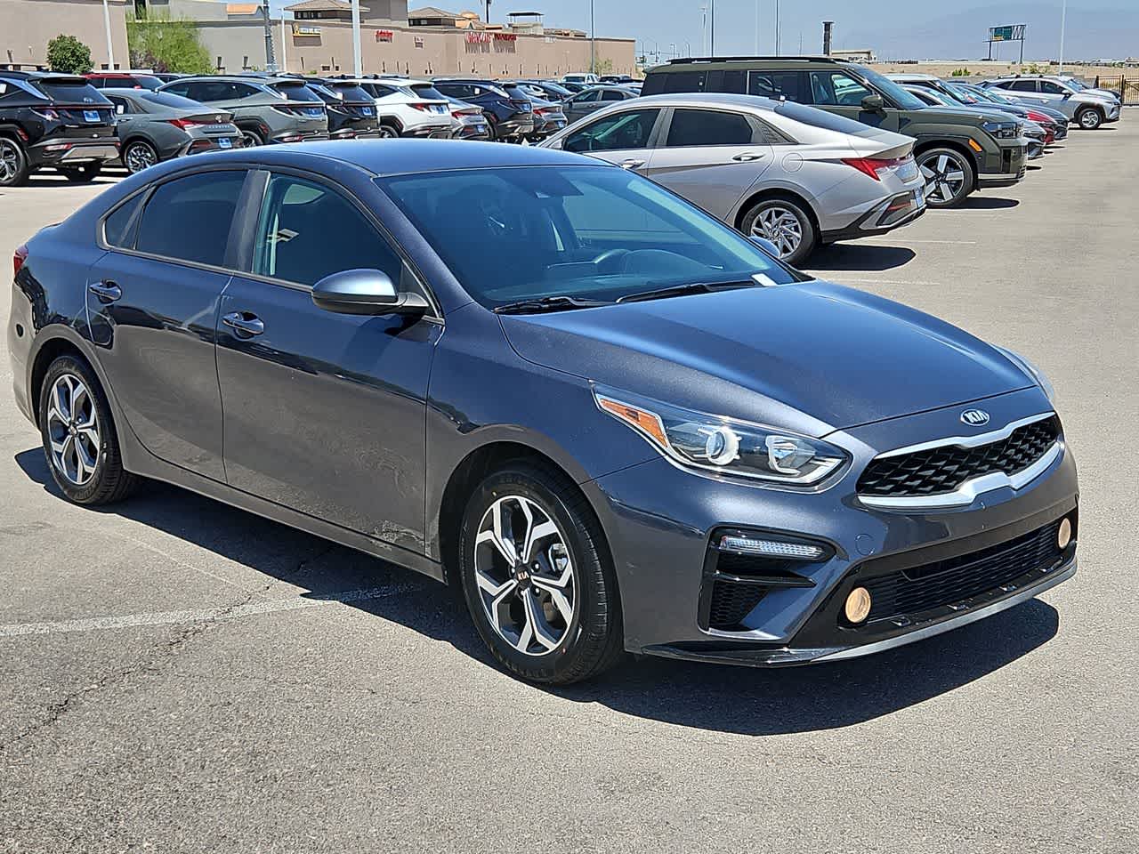 2019 Kia Forte LXS 8