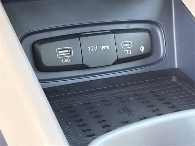 Thumbnail: 2026 Hyundai Venue - 23