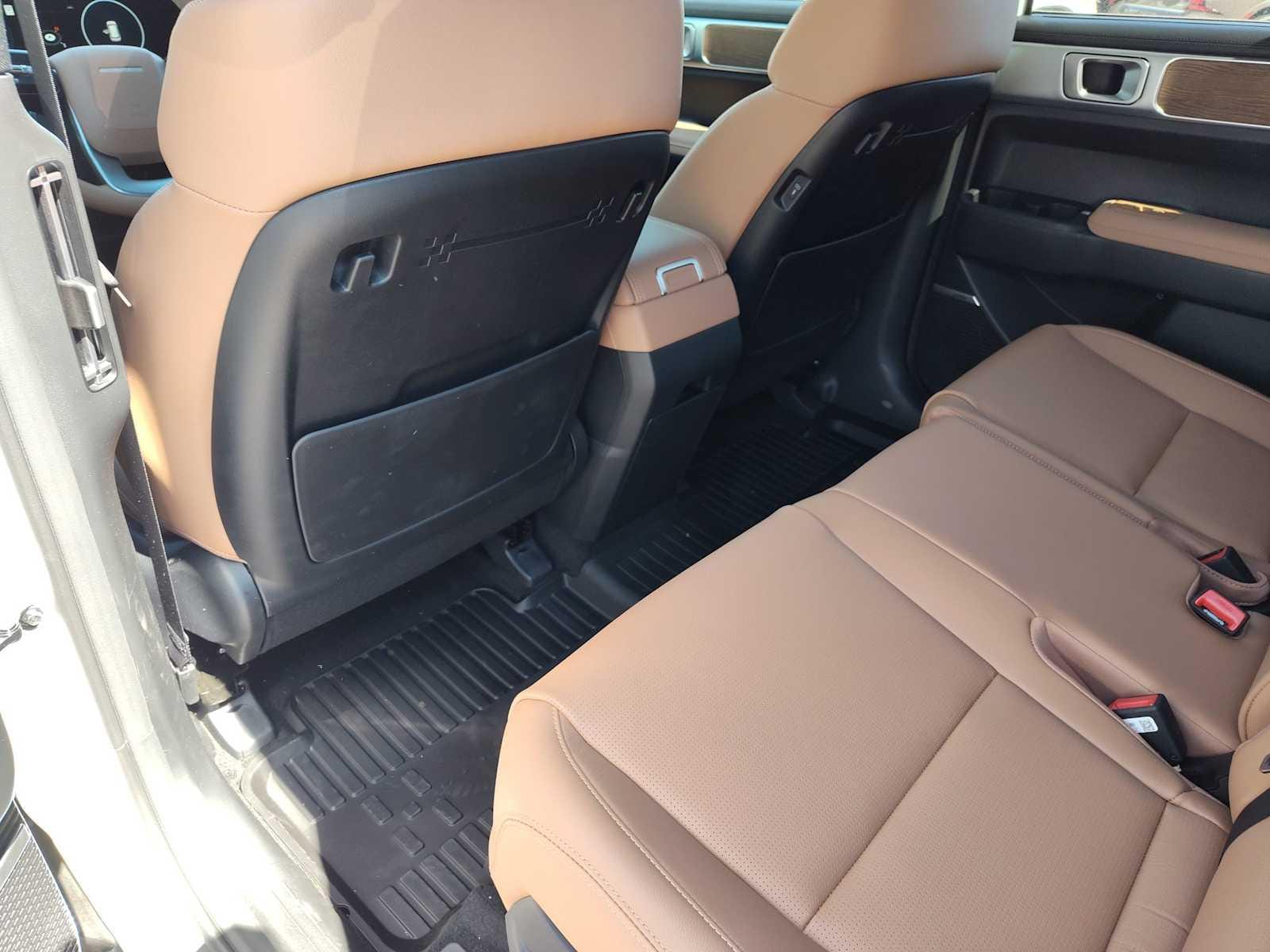 Thumbnail: 2025 Hyundai Santa Fe - 15