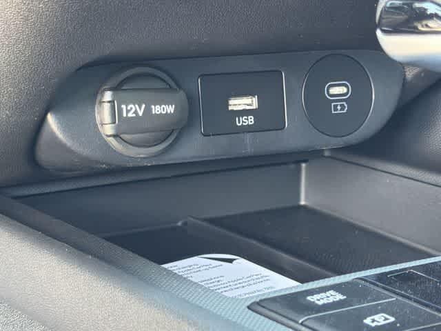 Thumbnail: 2026 Hyundai Elantra - 23