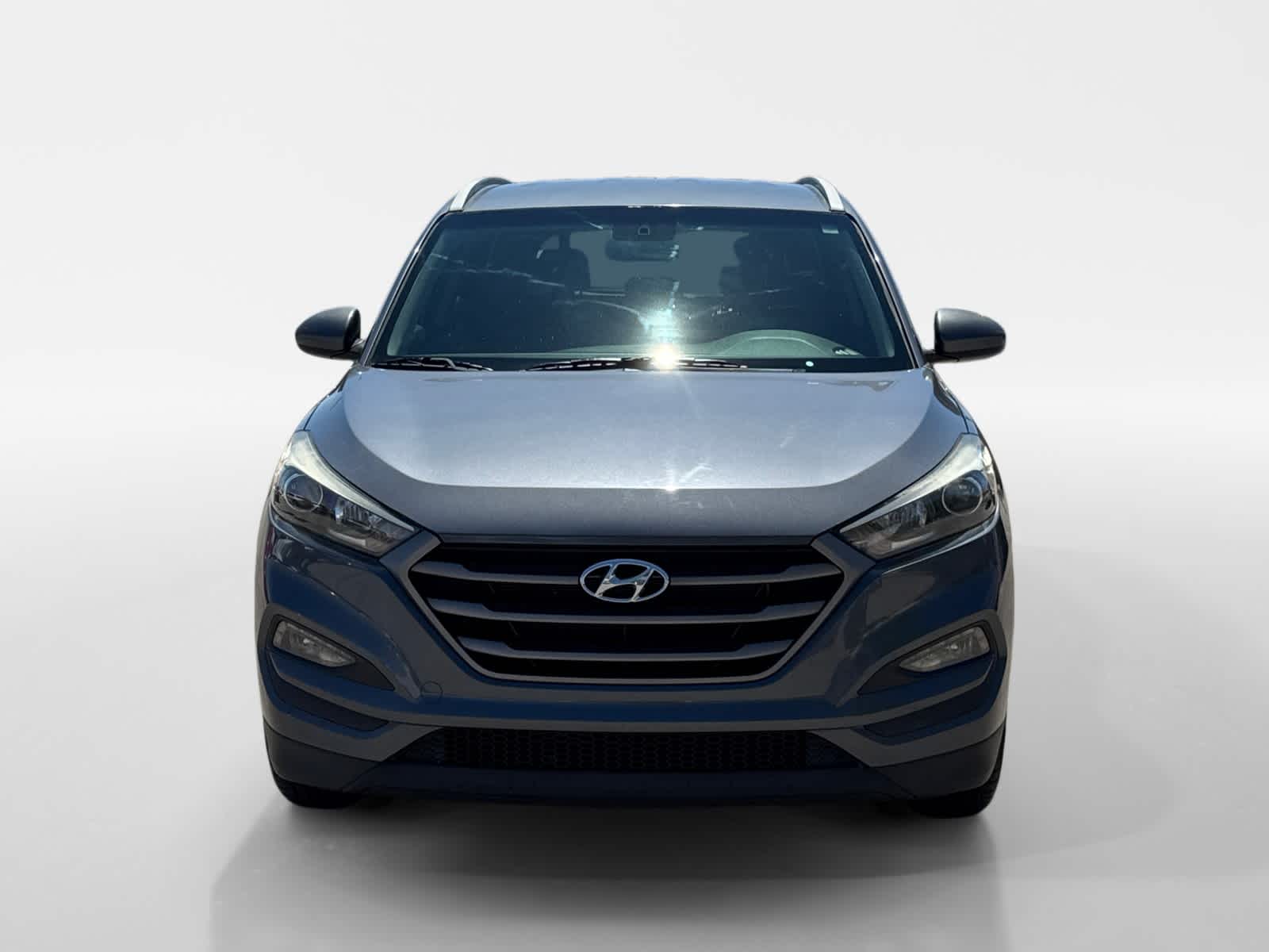 Thumbnail: 2016 Hyundai Tucson - 9
