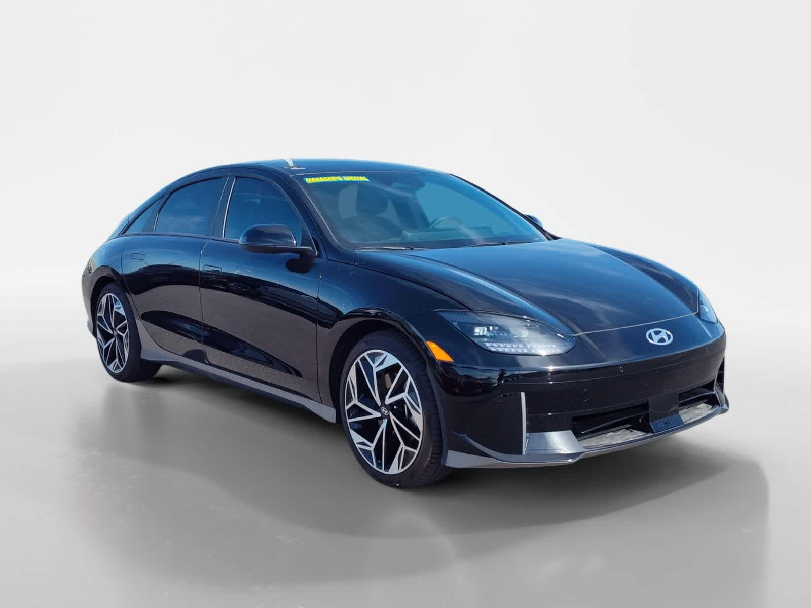 Thumbnail: 2023 Hyundai Ioniq 6 - 7