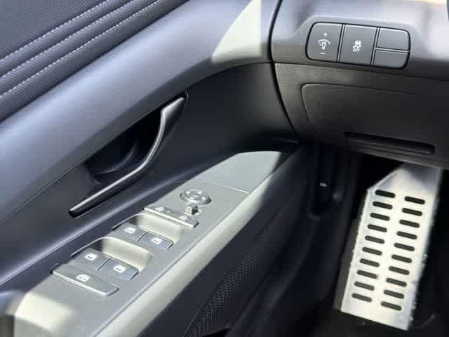 Thumbnail: 2026 Hyundai Elantra - 14