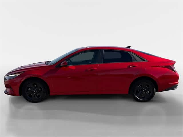 Thumbnail: 2022 Hyundai Elantra - 2