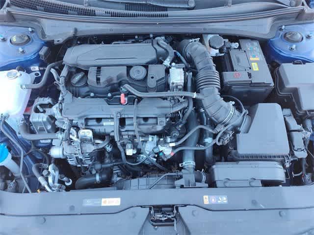 Thumbnail: 2025 Hyundai Elantra - 10