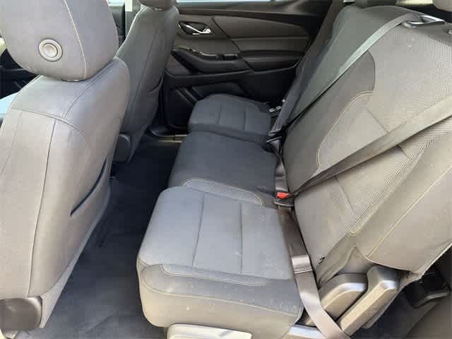 Thumbnail: 2021 Chevrolet Traverse - 6