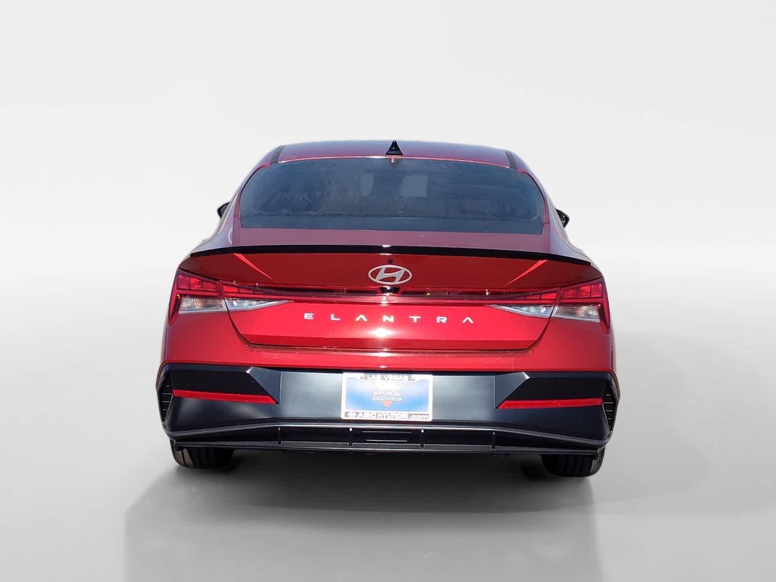 Thumbnail: 2026 Hyundai Elantra - 4