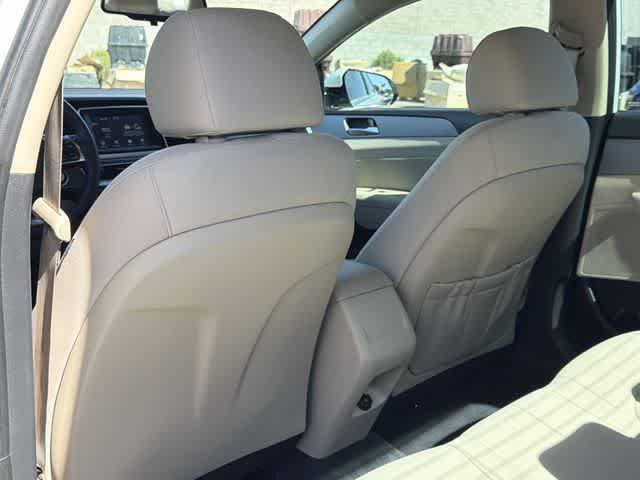 Thumbnail: 2018 Hyundai Sonata - 15