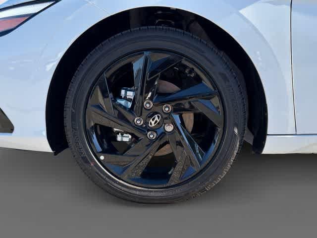 Thumbnail: 2026 Hyundai Elantra - 9