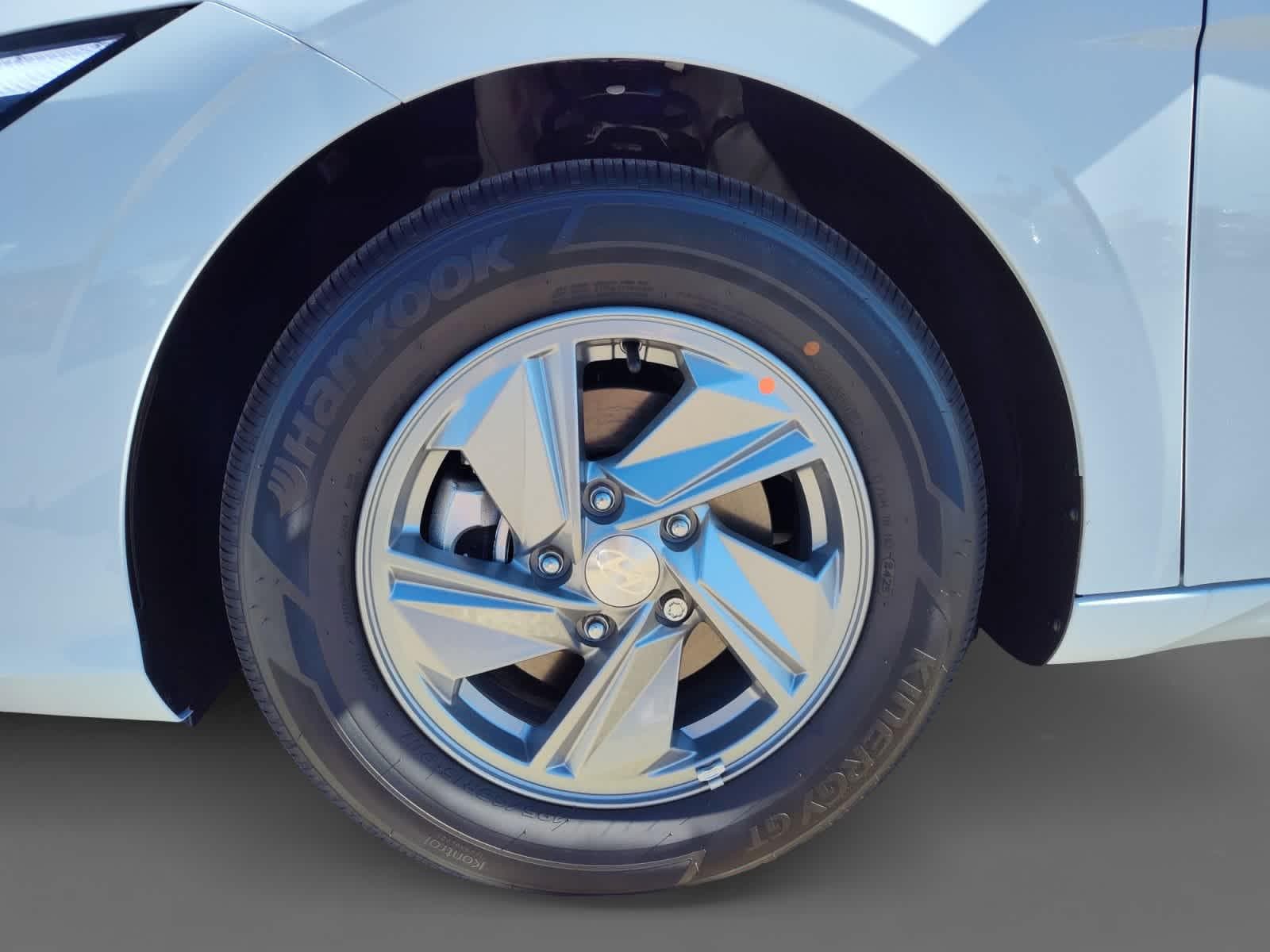 Thumbnail: 2026 Hyundai Elantra - 9