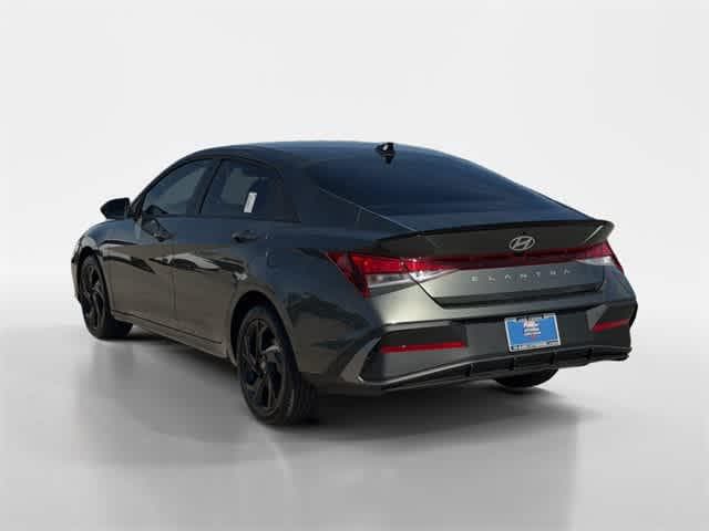 Thumbnail: 2026 Hyundai Elantra - 3