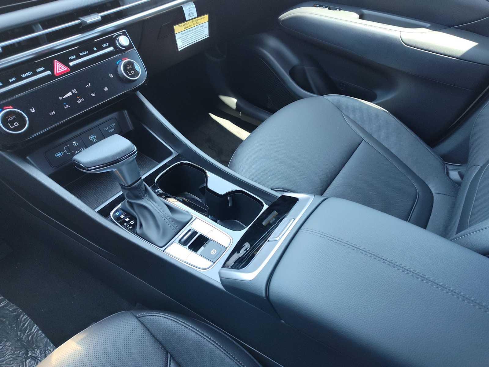 Thumbnail: 2025 Hyundai Santa Cruz - 22