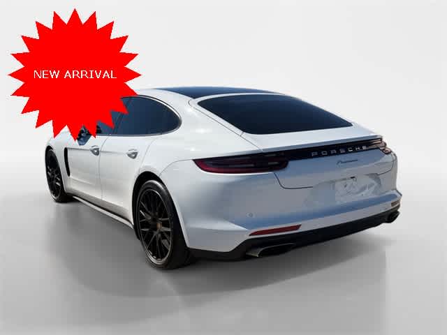 Thumbnail: 2020 Porsche Panamera - 4