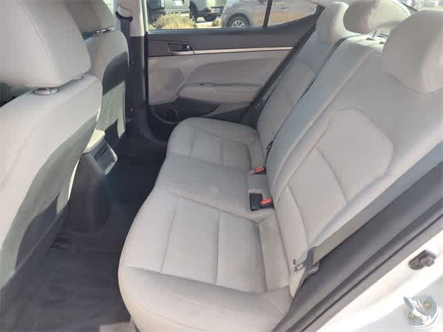 Thumbnail: 2017 Hyundai Elantra - 16