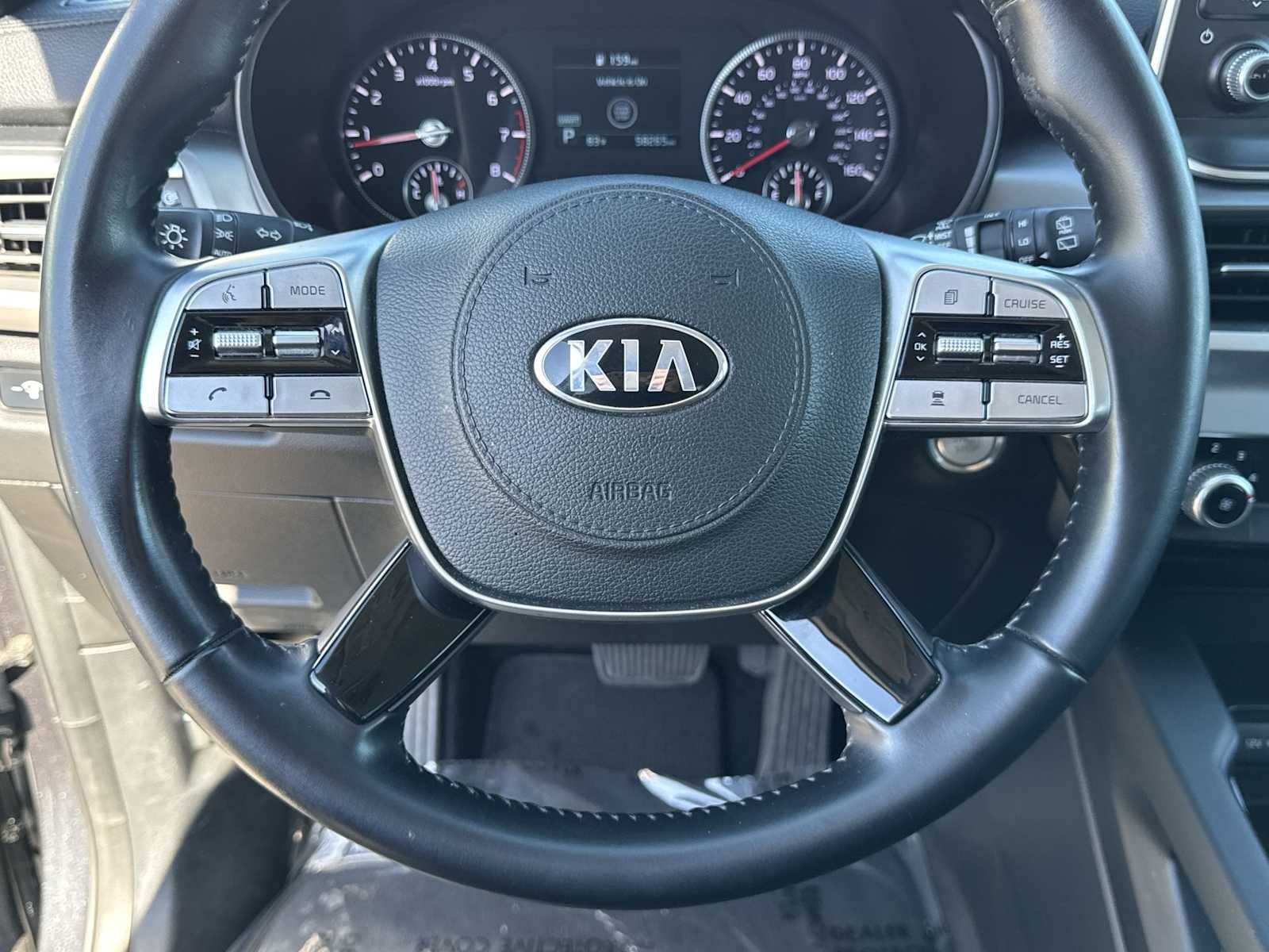 Thumbnail: 2020 Kia Telluride - 20