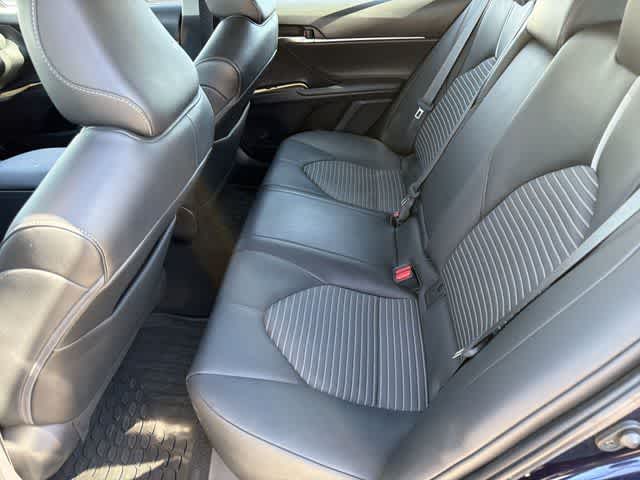 Thumbnail: 2022 Toyota Camry - 16