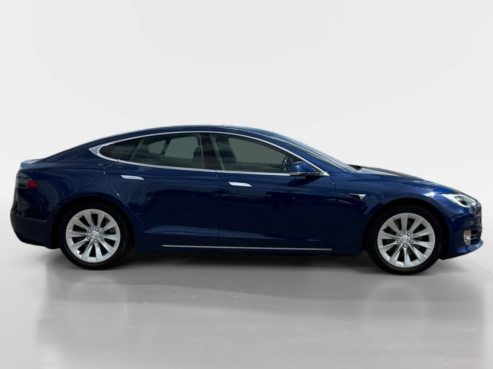 Thumbnail: 2019 Tesla Model S - 6