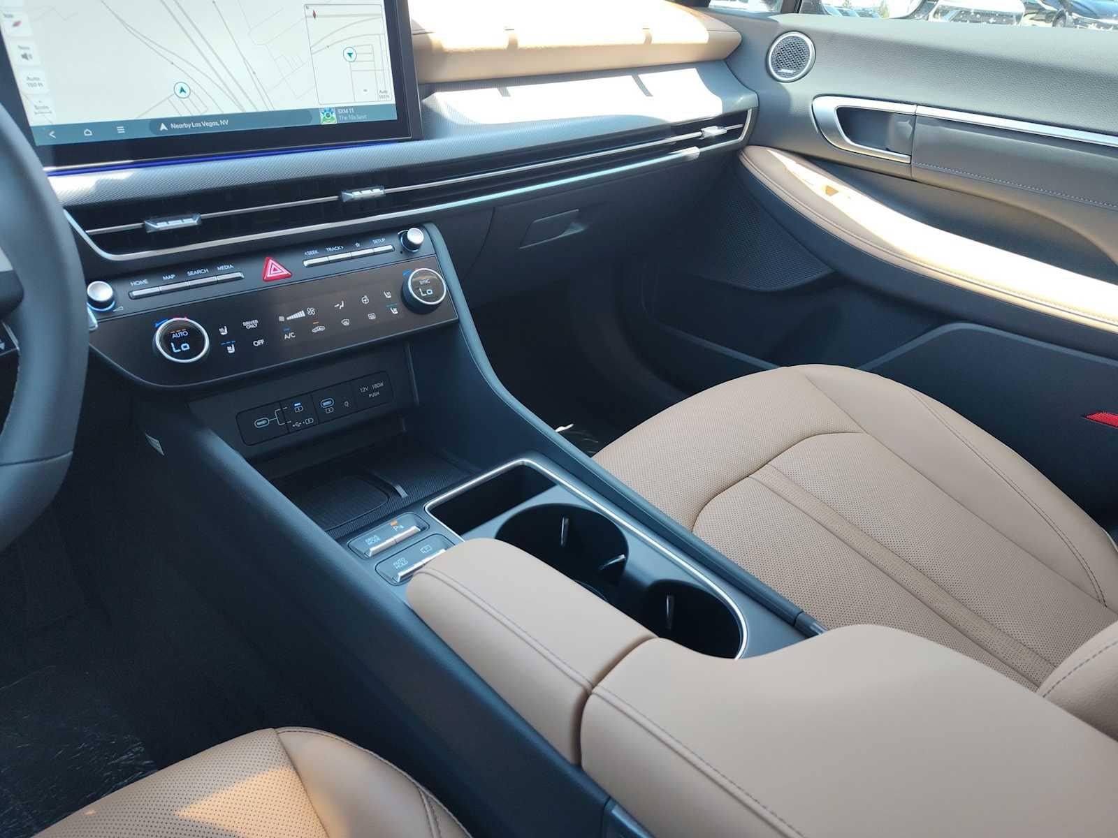 Thumbnail: 2025 Hyundai Sonata - 25