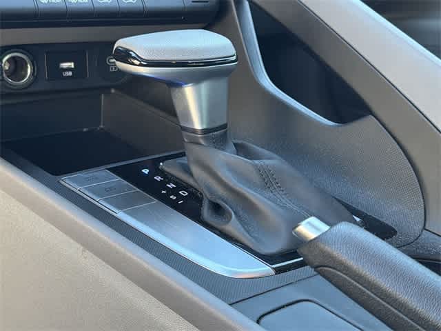 Thumbnail: 2024 Hyundai Elantra - 24