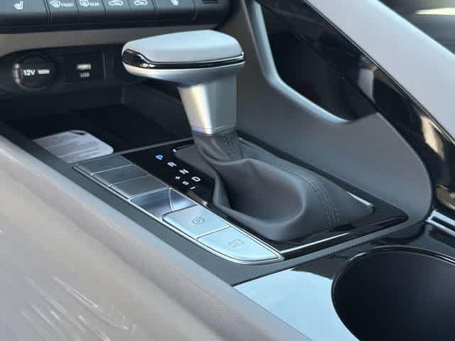 Thumbnail: 2026 Hyundai Elantra - 24