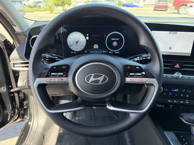 Thumbnail: 2024 Hyundai Elantra - 19