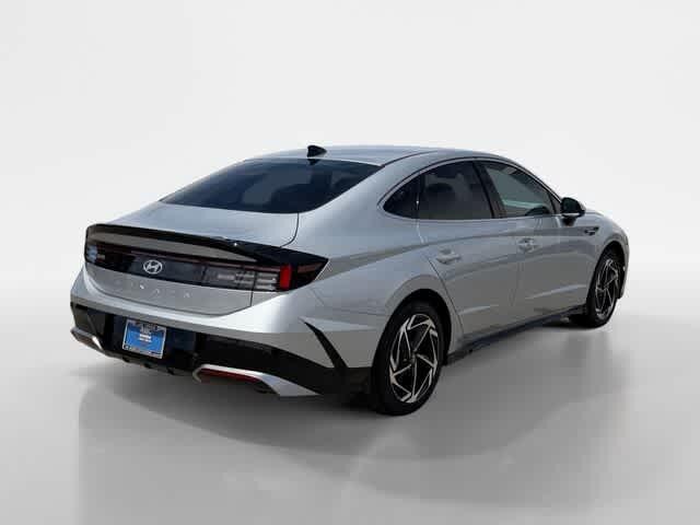 Thumbnail: 2026 Hyundai Sonata - 5