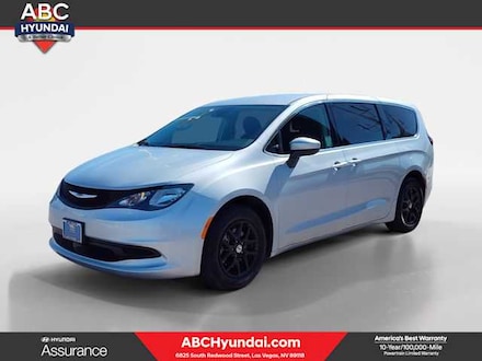 2023 Chrysler Voyager LX Van Passenger Van