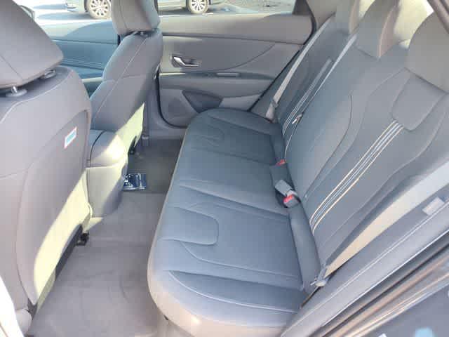 Thumbnail: 2026 Hyundai Elantra - 17