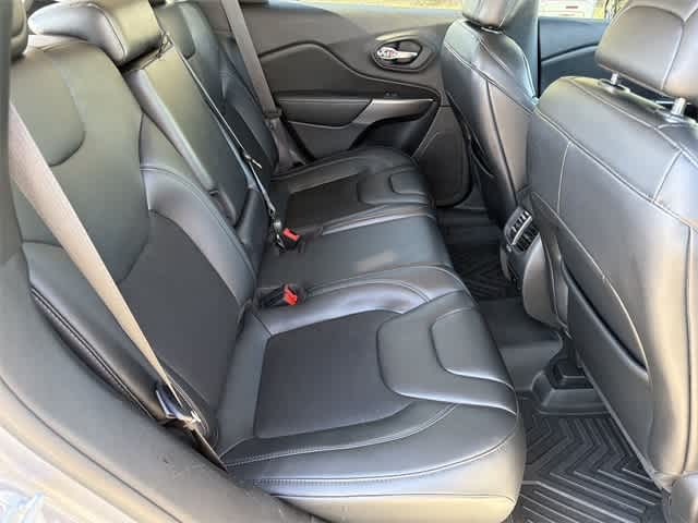 Thumbnail: 2020 Jeep Cherokee - 20