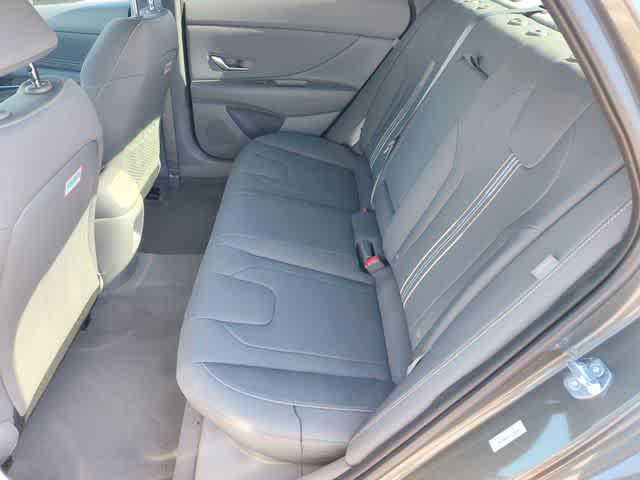 Thumbnail: 2026 Hyundai Elantra - 18