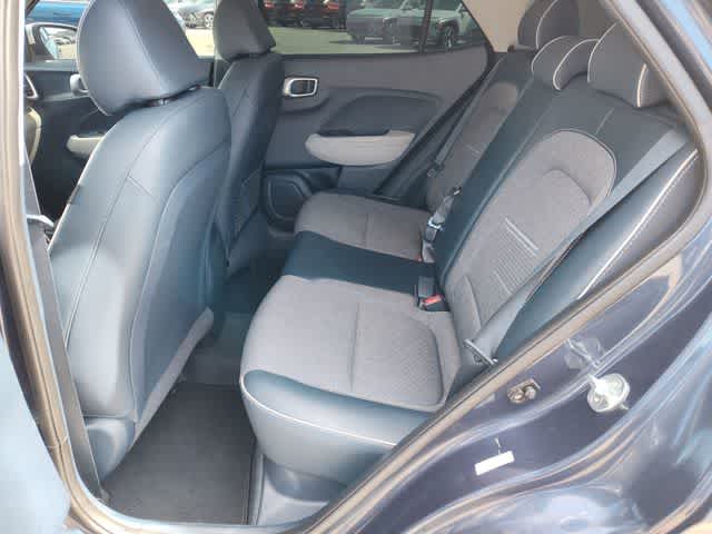 Thumbnail: 2022 Hyundai Venue - 16