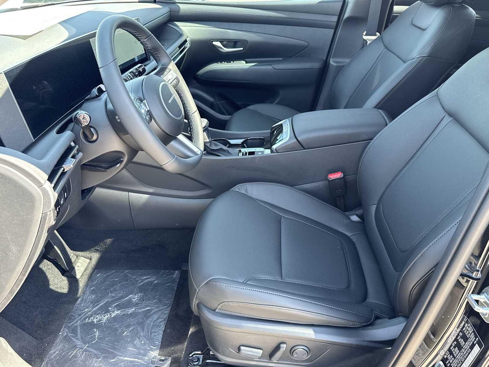 Thumbnail: 2025 Hyundai Tucson - 10