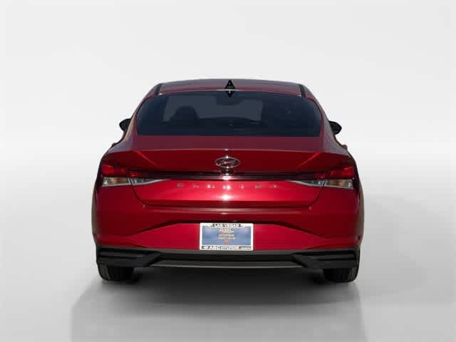 Thumbnail: 2022 Hyundai Elantra - 4