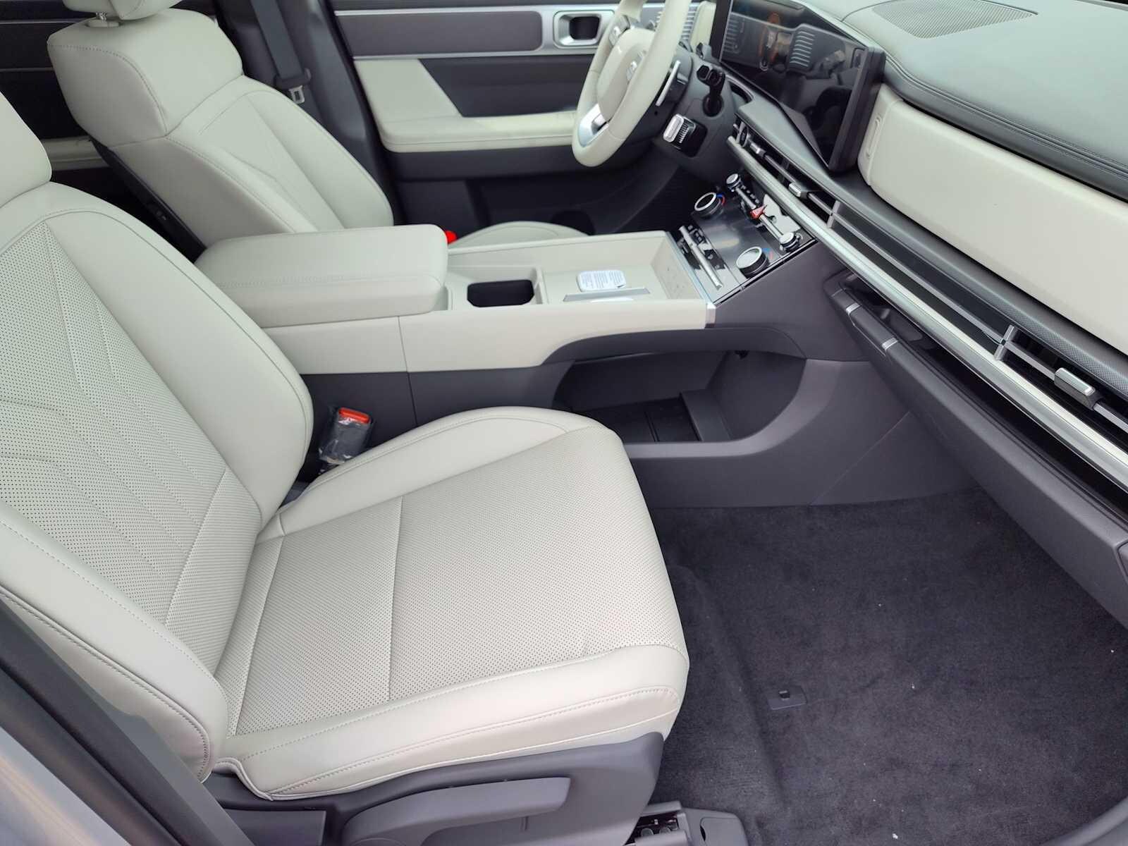 Thumbnail: 2026 Hyundai Santa Fe - 18