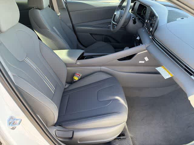 Thumbnail: 2026 Hyundai Elantra - 18