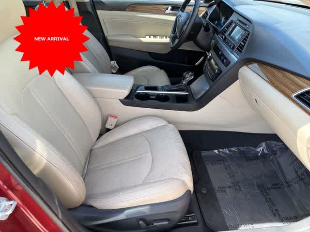 Thumbnail: 2015 Hyundai Sonata - 18