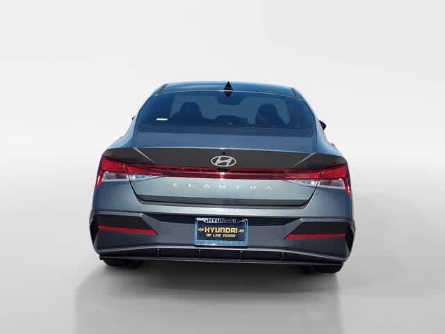 Thumbnail: 2026 Hyundai Elantra - 4