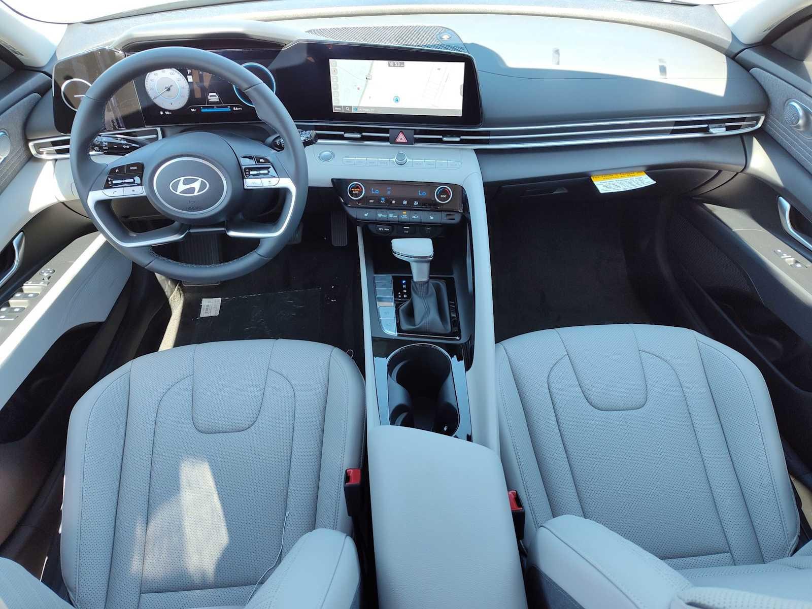 Thumbnail: 2025 Hyundai Elantra - 12