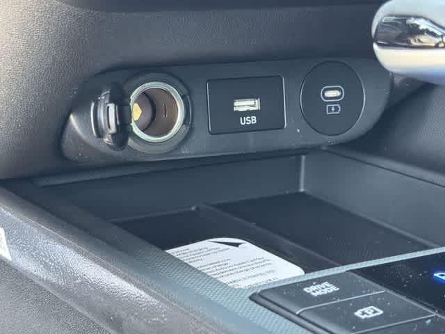 Thumbnail: 2026 Hyundai Elantra - 23