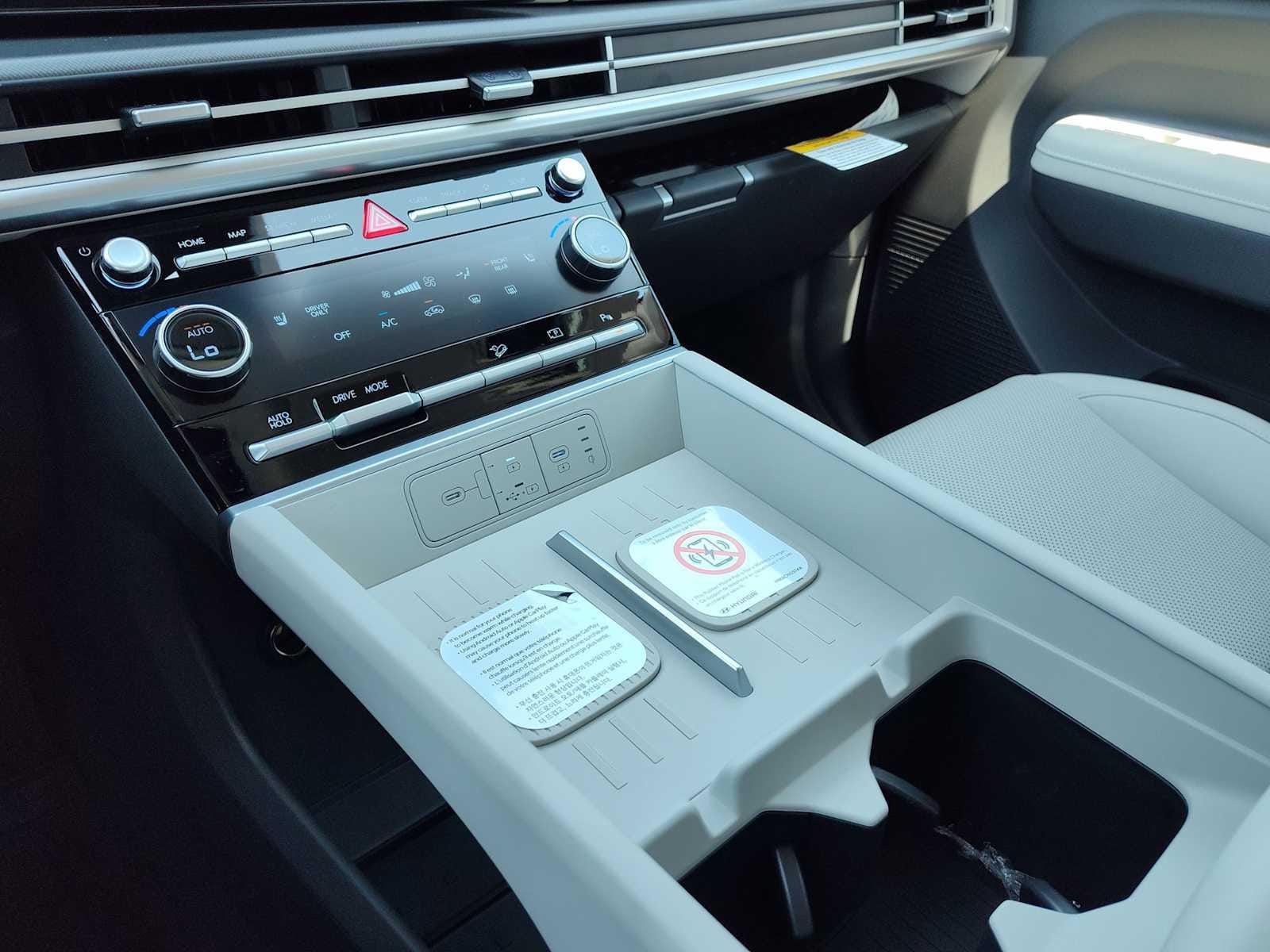 Thumbnail: 2026 Hyundai Santa Fe - 24