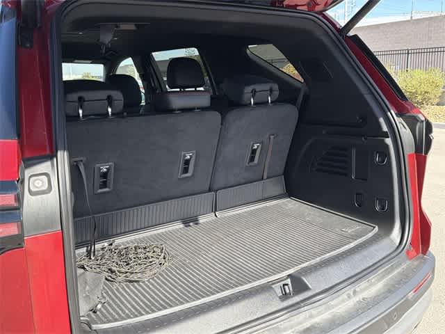 Thumbnail: 2025 Chevrolet Traverse - 28