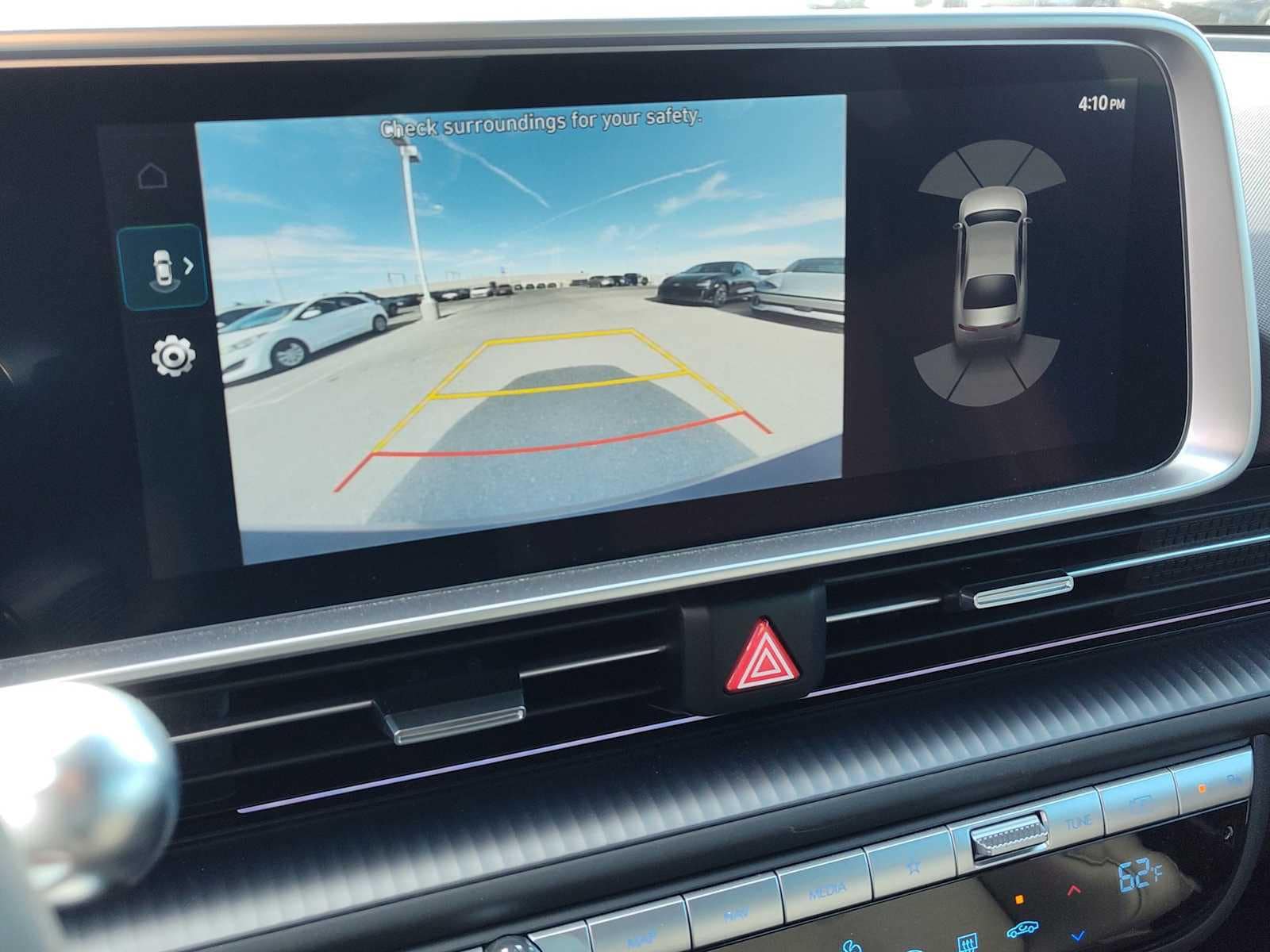Thumbnail: 2023 Hyundai Ioniq 6 - 19
