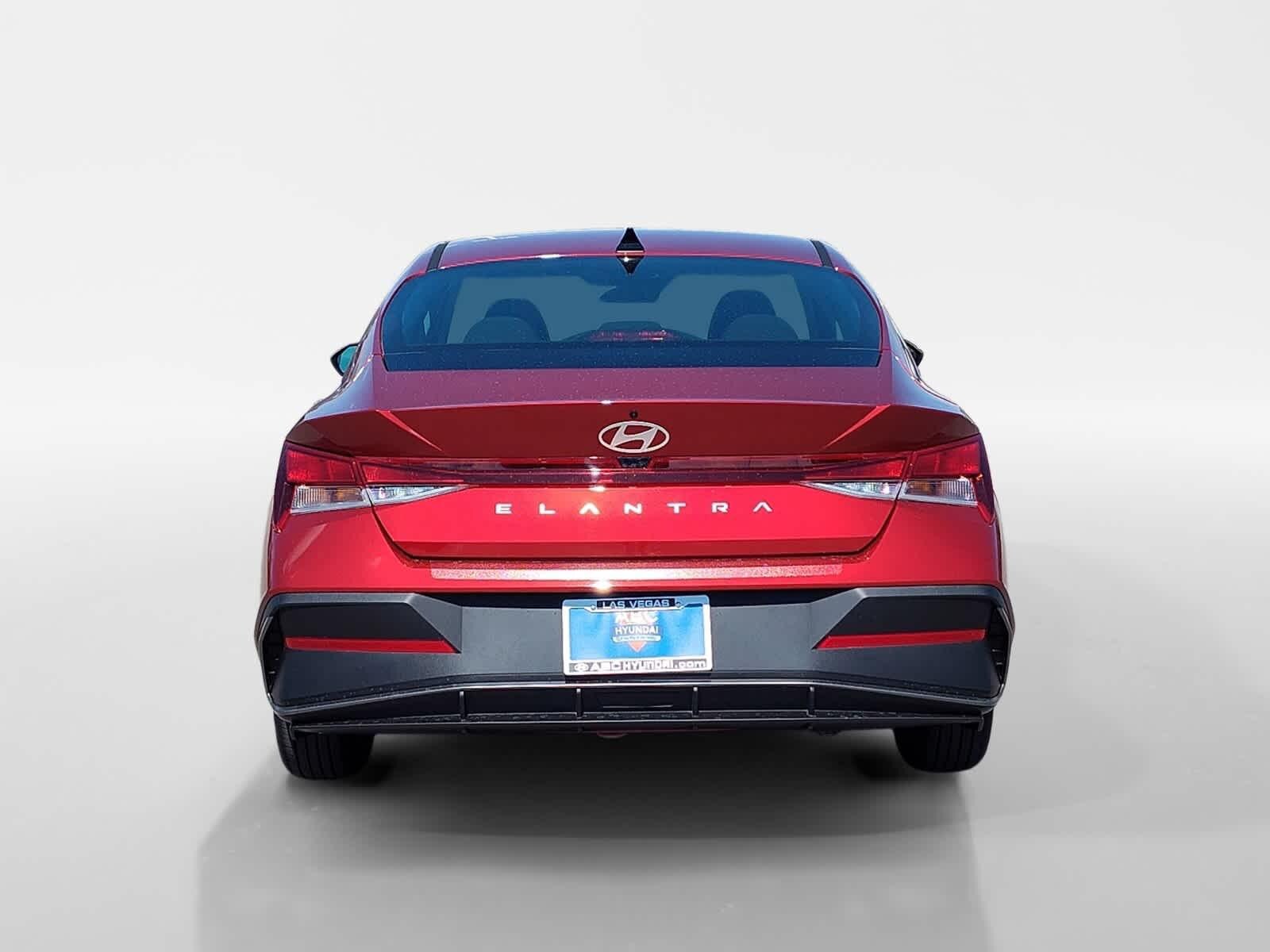 Thumbnail: 2025 Hyundai Elantra - 4