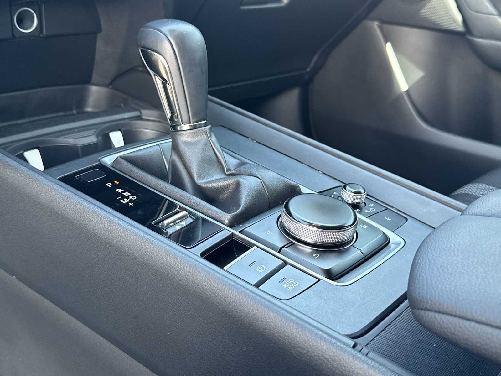 Thumbnail: 2023 Mazda CX-50 - 25