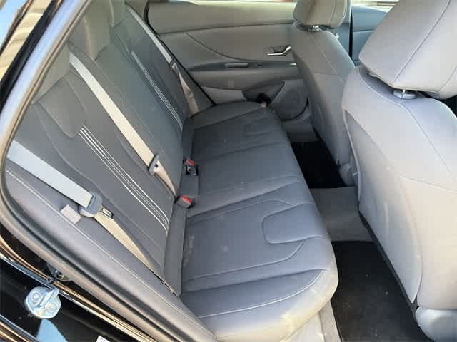 Thumbnail: 2024 Hyundai Elantra - 17