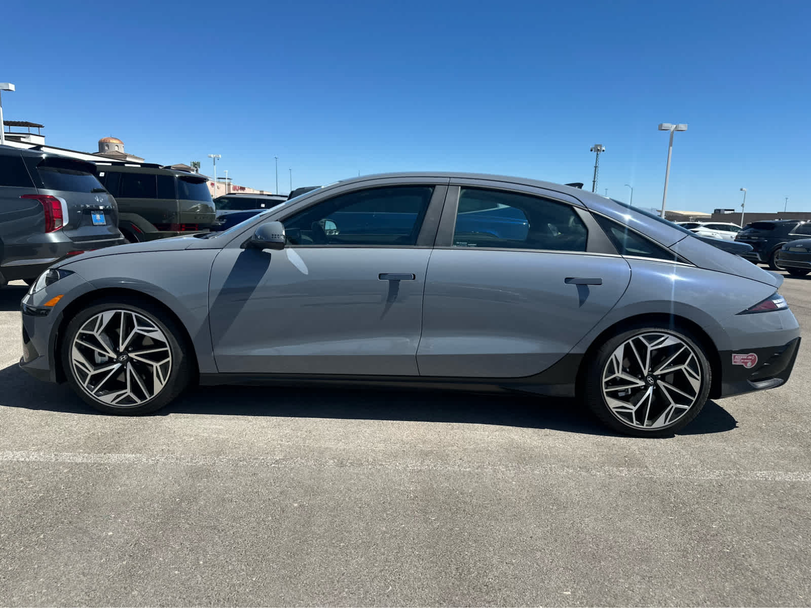 Thumbnail: 2024 Hyundai Ioniq 6 - 3