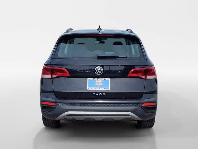 Thumbnail: 2022 Volkswagen Taos - 4