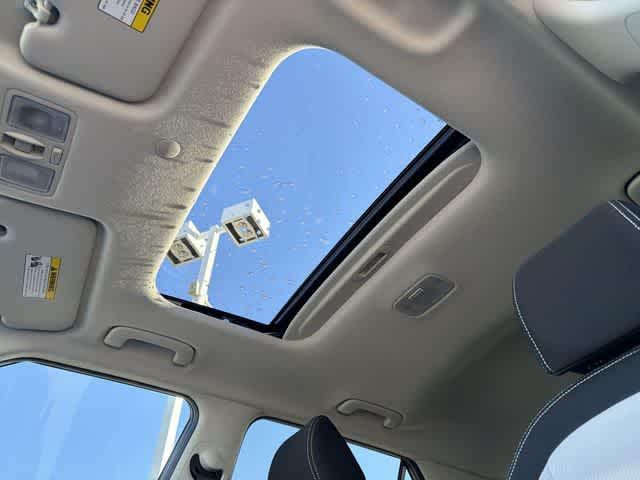 Thumbnail: 2026 Hyundai Venue - 16