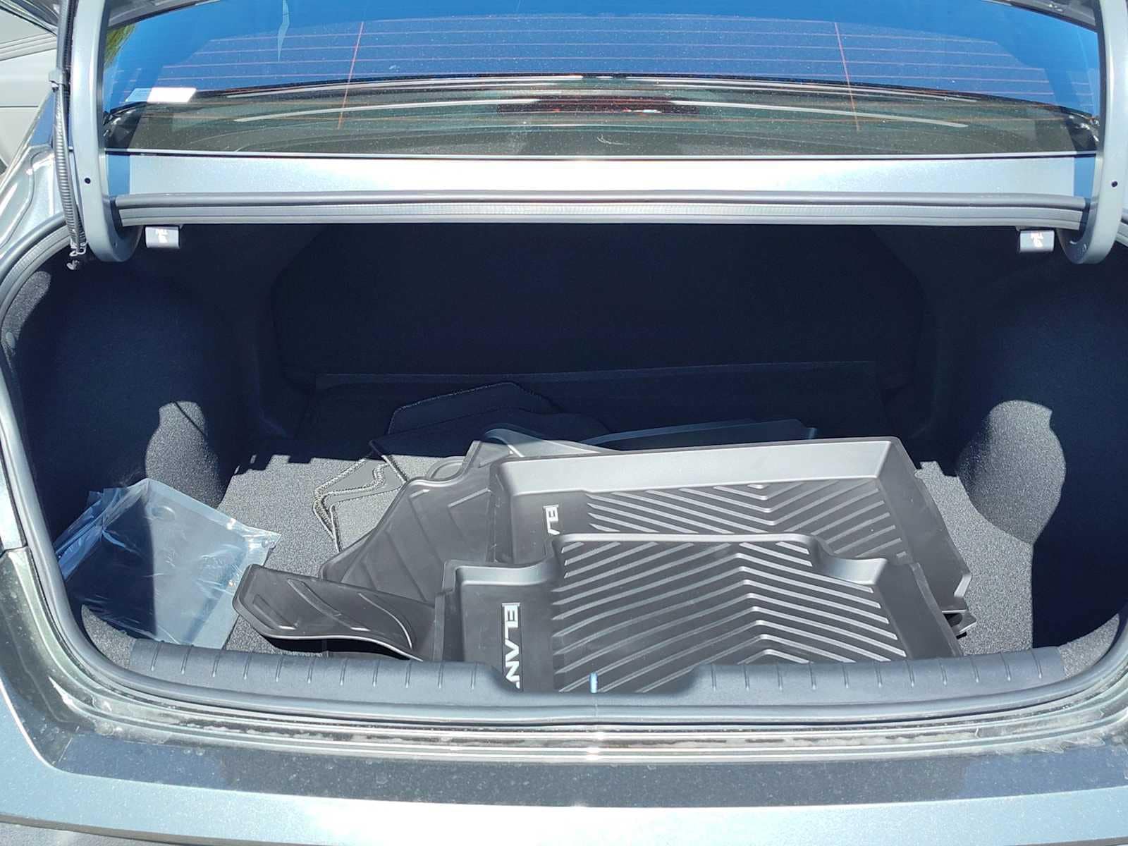 Thumbnail: 2025 Hyundai Elantra - 26